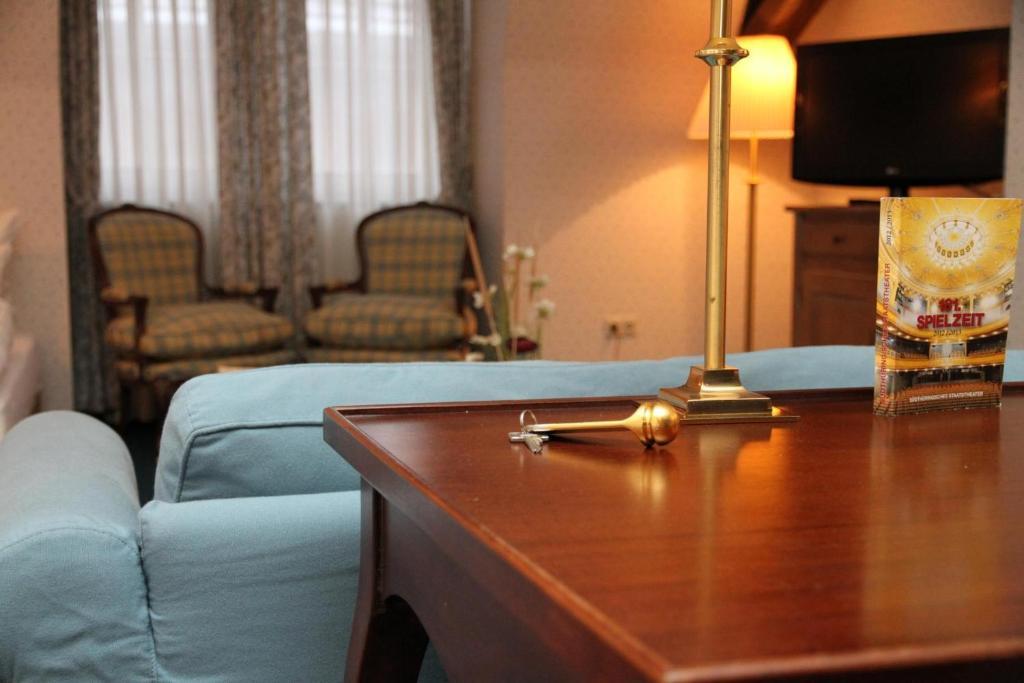 Stadthotel Patrizier Schmalkalden Habitación foto